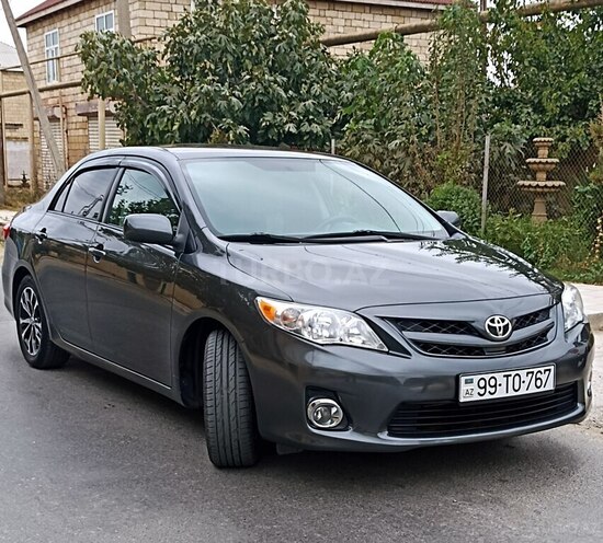 Toyota Corolla 2011, 116,000 km - 1.8 l - Salyan