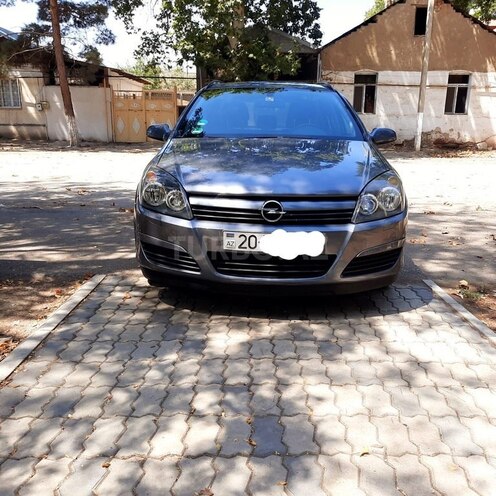 Opel Astra 2005, 230,000 km - 1.4 л - Gəncə