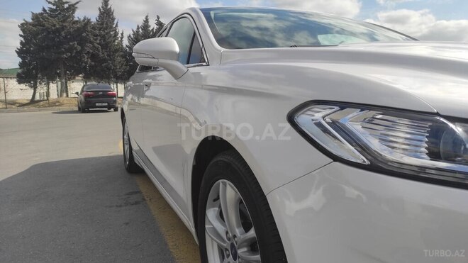 Ford Mondeo 2015, 171,089 km - 2.0 l - Bakı