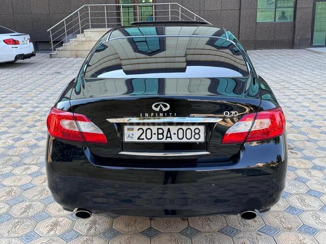 Infiniti Q70 2014, 186,000 km - 3.7 л - Gəncə