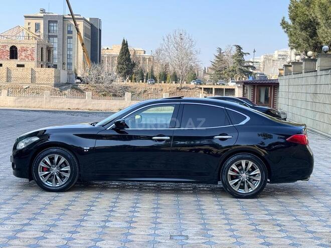 Infiniti Q70 2014, 186,000 km - 3.7 л - Gəncə