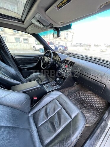 Mercedes C 230 1999, 250,000 km - 2.3 л - Bakı