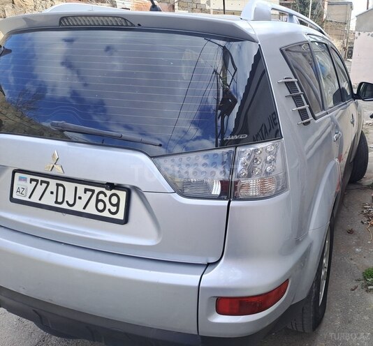 Mitsubishi Outlander 2010, 327,800 km - 2.4 l - Bakı
