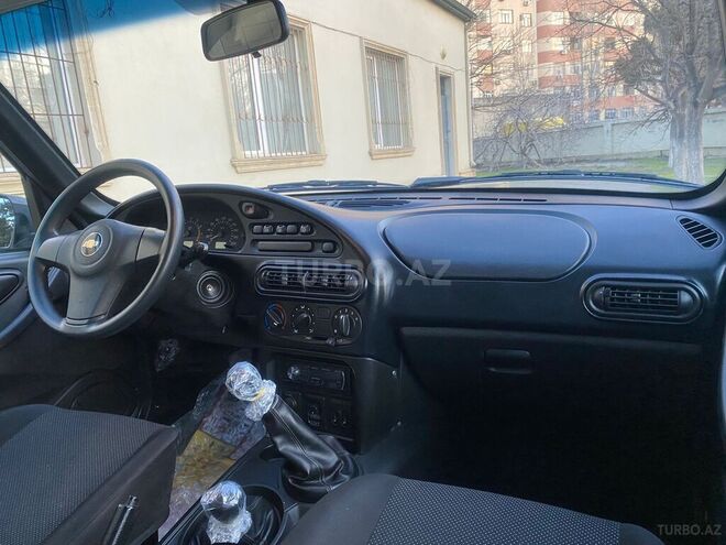 Chevrolet Niva 2018, 5,300 km - 1.7 l - Bakı