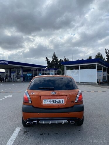 Kia Rio 2006, 300,000 km - 1.6 l - Bakı