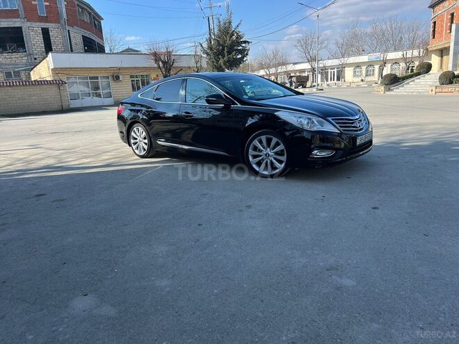 Hyundai Grandeur 2013, 220,000 km - 3.0 l - Balakən