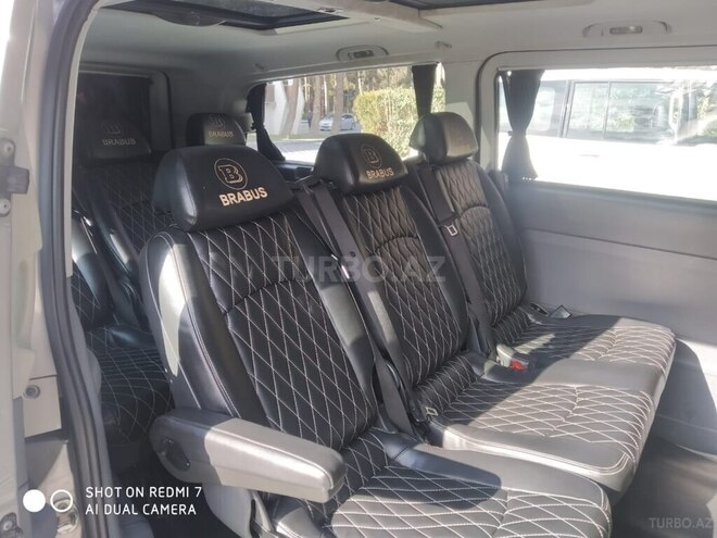 Mercedes Viano 2009, 294,000 km - 3.0 л - Naftalan