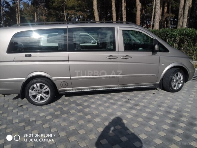 Mercedes Viano 2009, 294,000 km - 3.0 л - Naftalan
