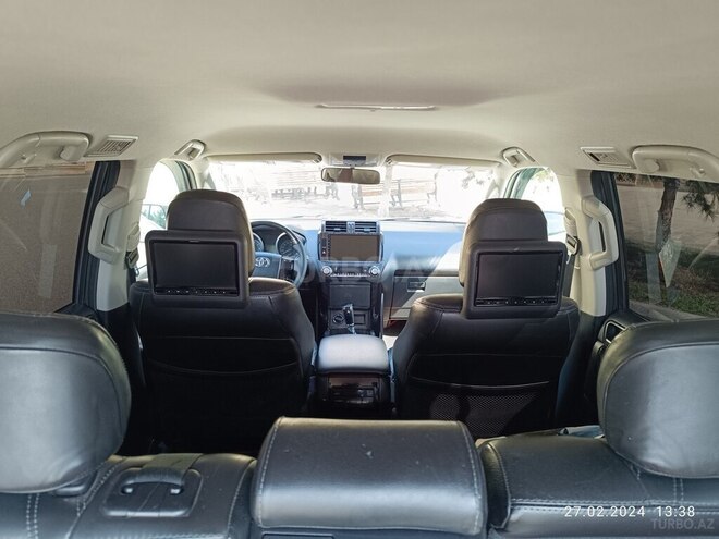 Toyota Prado 2013, 125,000 km - 2.7 l - Ucar