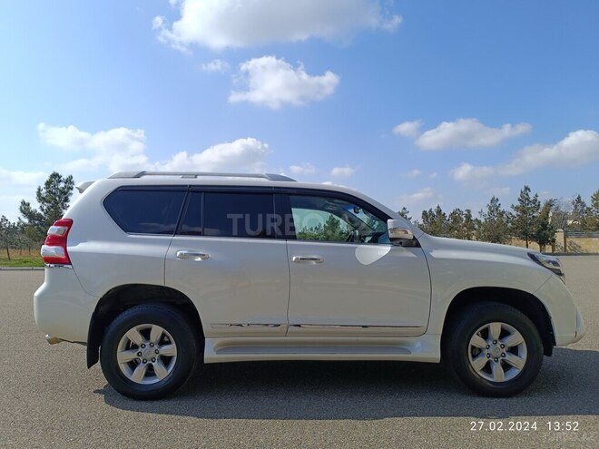 Toyota Prado 2013, 125,000 km - 2.7 l - Ucar