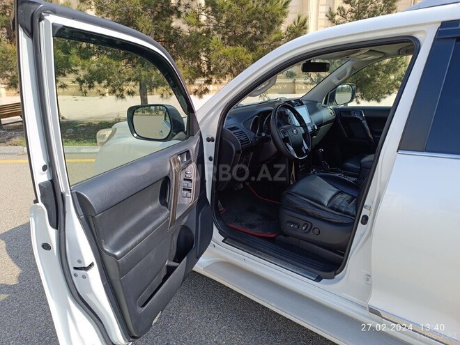 Toyota Prado 2013, 125,000 km - 2.7 l - Ucar