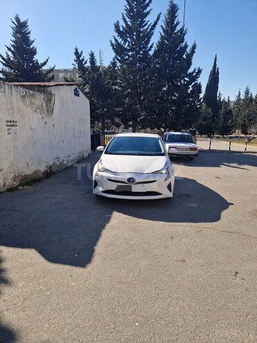 Toyota Prius 2016, 151,000 km - 1.8 l - Bakı