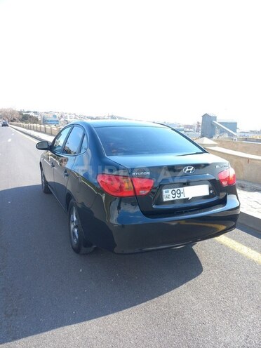 Hyundai Elantra 2009, 274,100 km - 1.6 l - Bakı