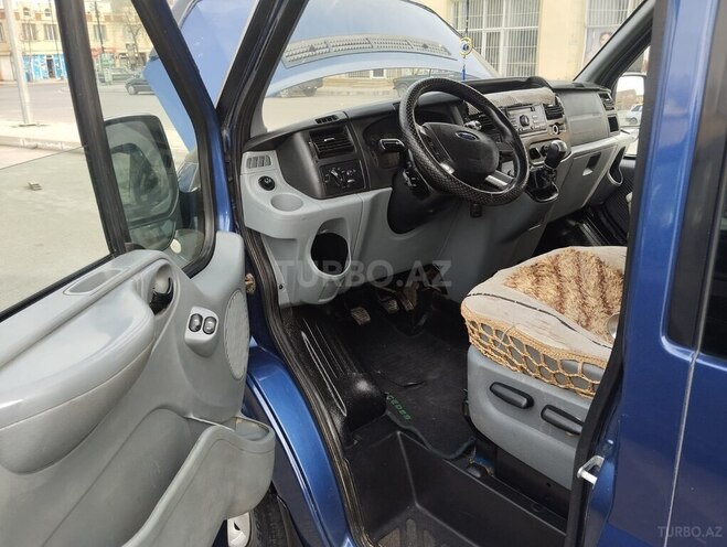 Ford Transit 2009, 260,000 km - 2.5 l - Şəmkir