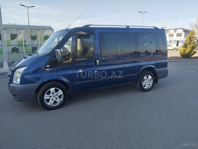 Ford Transit 2009, 260,000 km - 2.5 l - Şəmkir