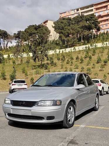 Opel Vectra 2000, 245,000 km - 1.8 l - Bakı
