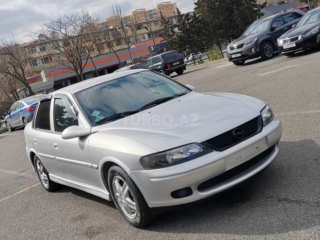 Opel Vectra 2000, 245,000 km - 1.8 l - Bakı
