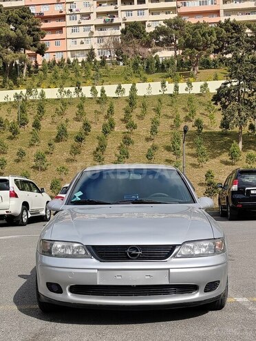 Opel Vectra 2000, 245,000 km - 1.8 l - Bakı