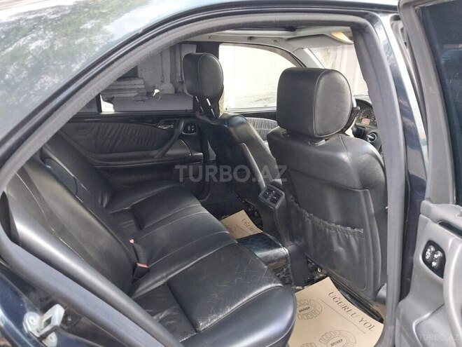 Mercedes C 240 2000, 260,000 km - 2.4 l - Bakı