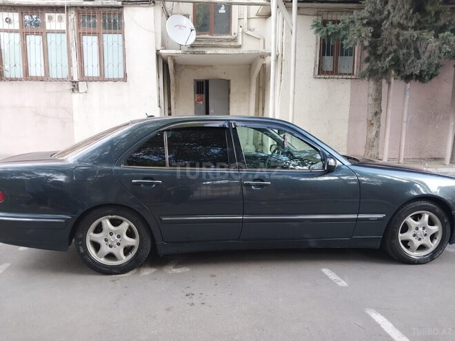 Mercedes C 240 2000, 260,000 km - 2.4 l - Bakı