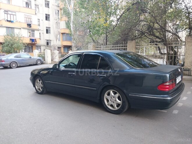 Mercedes C 240 2000, 260,000 km - 2.4 l - Bakı