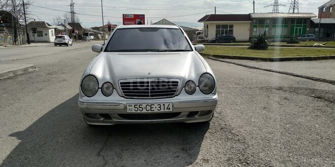 Mercedes E 220 2000, 341,000 km - 2.2 л - Bakı