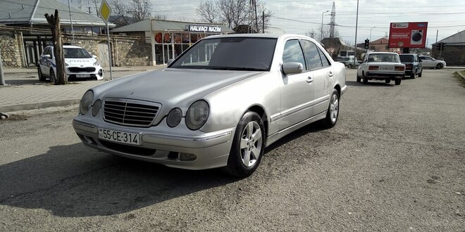 Mercedes E 220 2000, 341,000 km - 2.2 л - Bakı