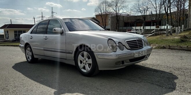 Mercedes E 220 2000, 341,000 km - 2.2 л - Bakı