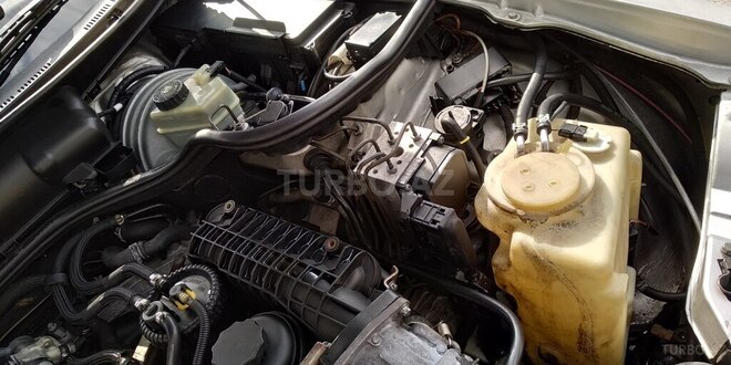 Mercedes E 220 2000, 341,000 km - 2.2 л - Bakı