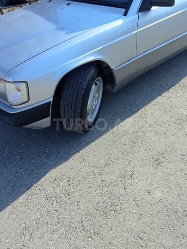 Mercedes 190 1989, 350,000 km - 2.0 l - Sumqayıt