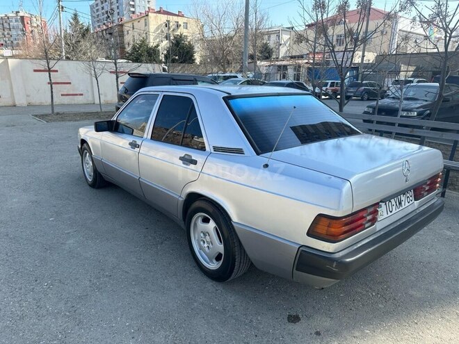 Mercedes 190 1989, 350,000 km - 2.0 l - Sumqayıt