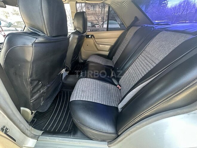 Mercedes 190 1989, 350,000 km - 2.0 l - Sumqayıt