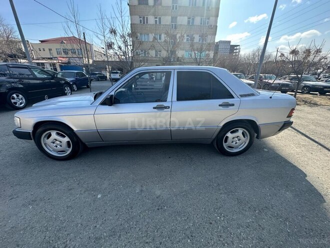 Mercedes 190 1989, 350,000 km - 2.0 l - Sumqayıt
