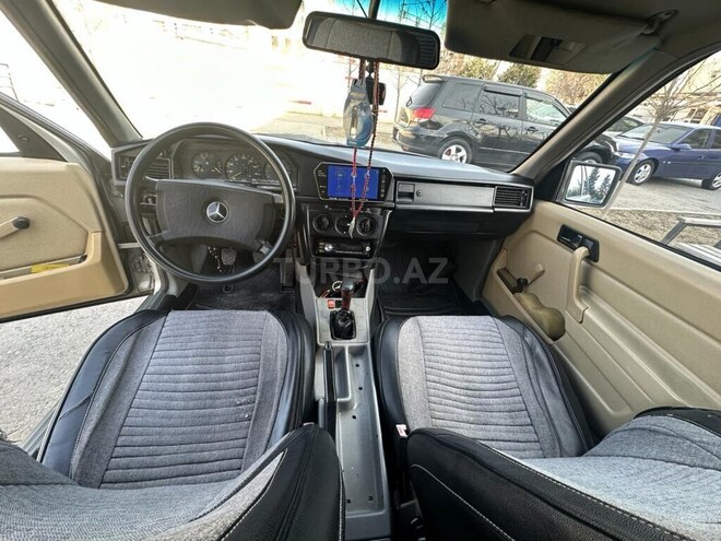 Mercedes 190 1989, 350,000 km - 2.0 l - Sumqayıt