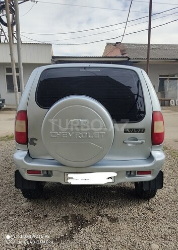 Chevrolet Niva 2005, 197,500 km - 1.7 l - Quba