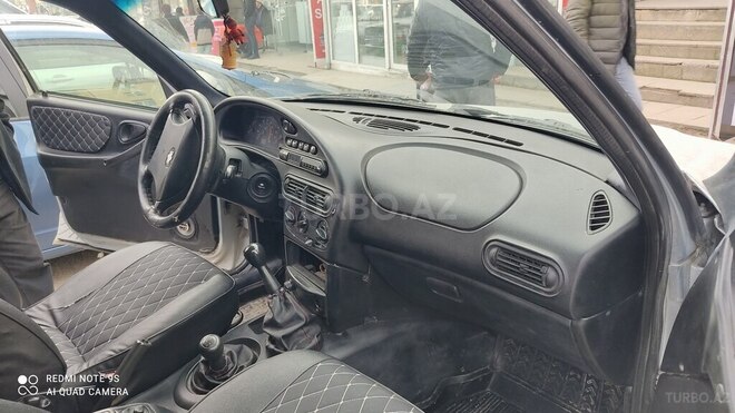 Chevrolet Niva 2005, 197,500 km - 1.7 l - Quba