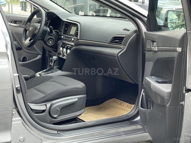 Hyundai Elantra 2019, 64,857 km - 2.0 l - Bakı