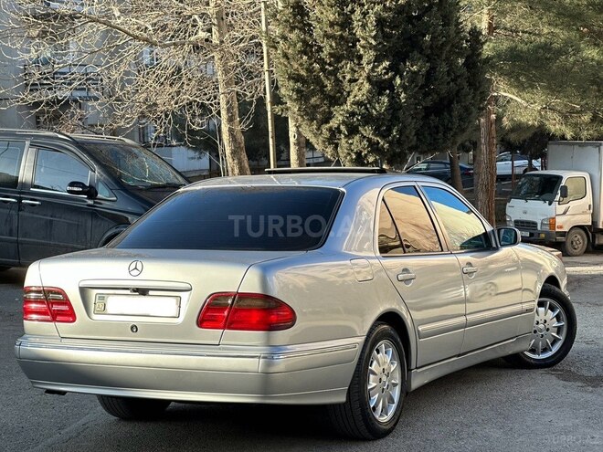 Mercedes E 270 2001, 547,000 km - 2.7 l - Bakı