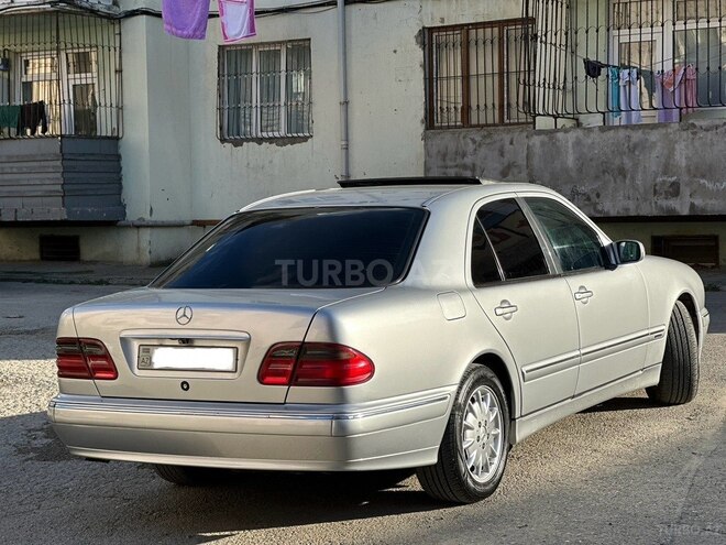 Mercedes E 270 2001, 547,000 km - 2.7 l - Bakı