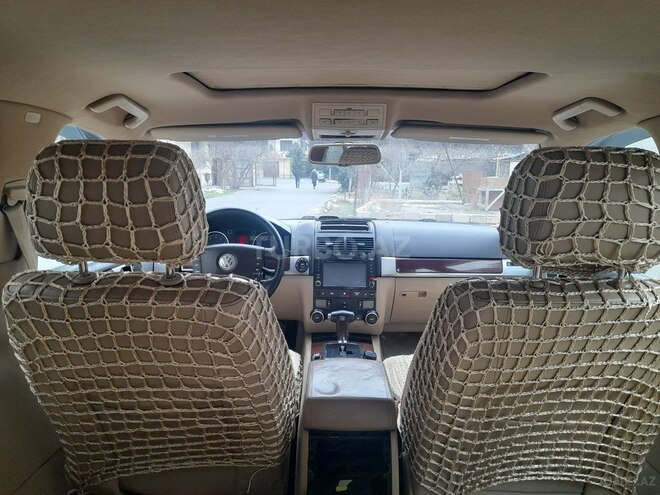 Volkswagen Touareg 2005, 233,000 km - 3.2 л - Bakı