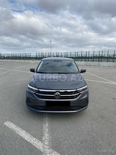 Volkswagen Polo 2021, 68,000 km - 1.6 л - Bakı