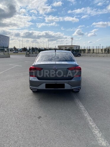 Volkswagen Polo 2021, 68,000 km - 1.6 л - Bakı