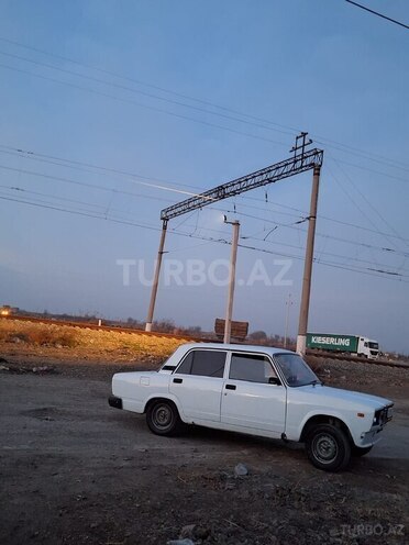 LADA (VAZ) 2107 2007, 105,000 km - 1.6 l - Yevlax