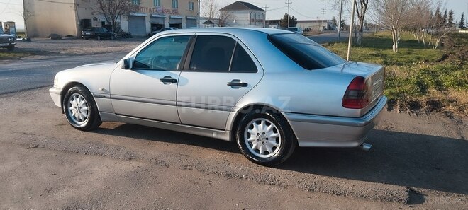 Mercedes C 220 1997, 380,000 km - 2.2 l - Cəlilabad