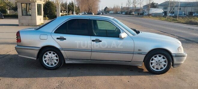 Mercedes C 220 1997, 380,000 km - 2.2 l - Cəlilabad