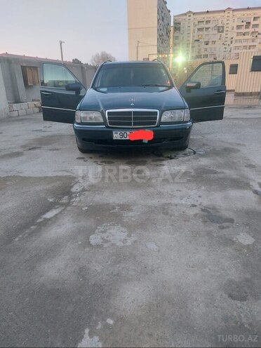 Mercedes C 220 1999, 520,000 km - 2.2 l - Sumqayıt