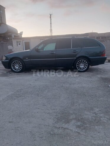 Mercedes C 220 1999, 520,000 km - 2.2 l - Sumqayıt