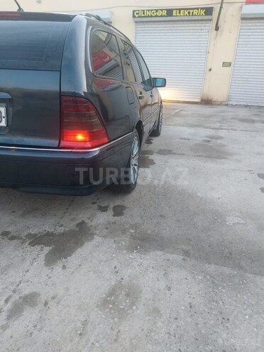 Mercedes C 220 1999, 520,000 km - 2.2 l - Sumqayıt