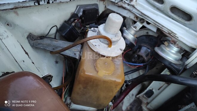 LADA (VAZ) 2106 1997, 212,000 km - 1.5 л - Yevlax