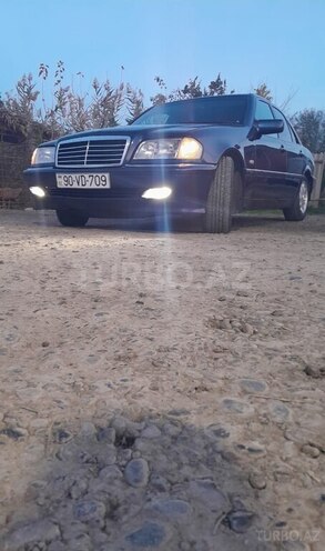 Mercedes E 240 1998, 415,325 km - 2.4 l - Şirvan